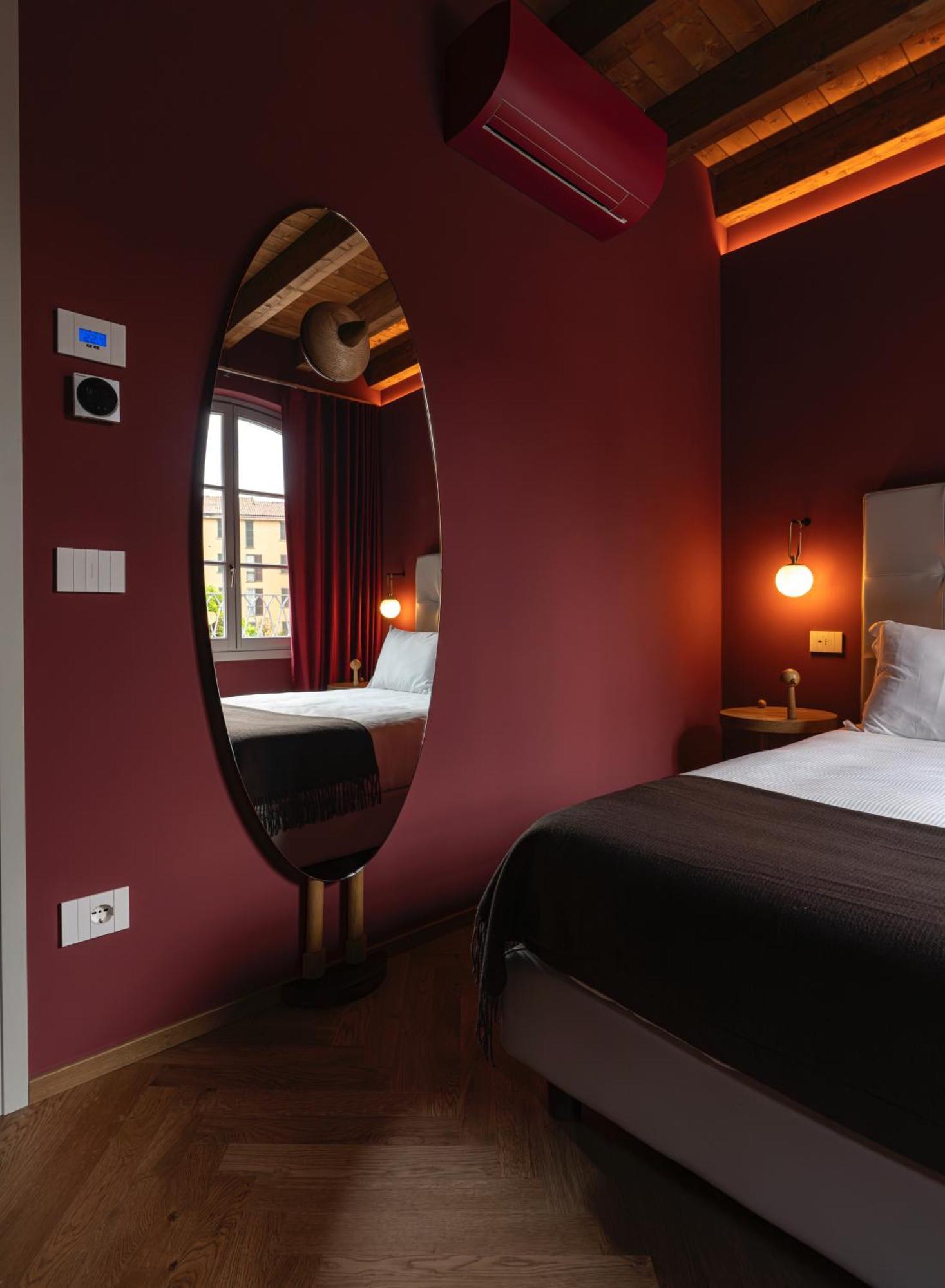 Rego Apartments - Boutique Aparthotel & Serenity Spa With Some Off-Site Apartments In The Heart Of Bergamo City Center Экстерьер фото