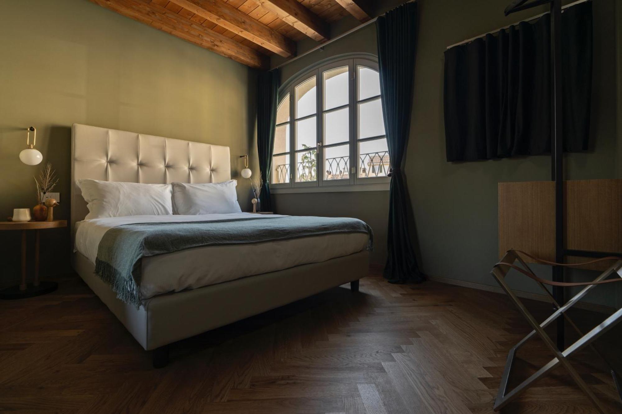 Rego Apartments - Boutique Aparthotel & Serenity Spa With Some Off-Site Apartments In The Heart Of Bergamo City Center Экстерьер фото