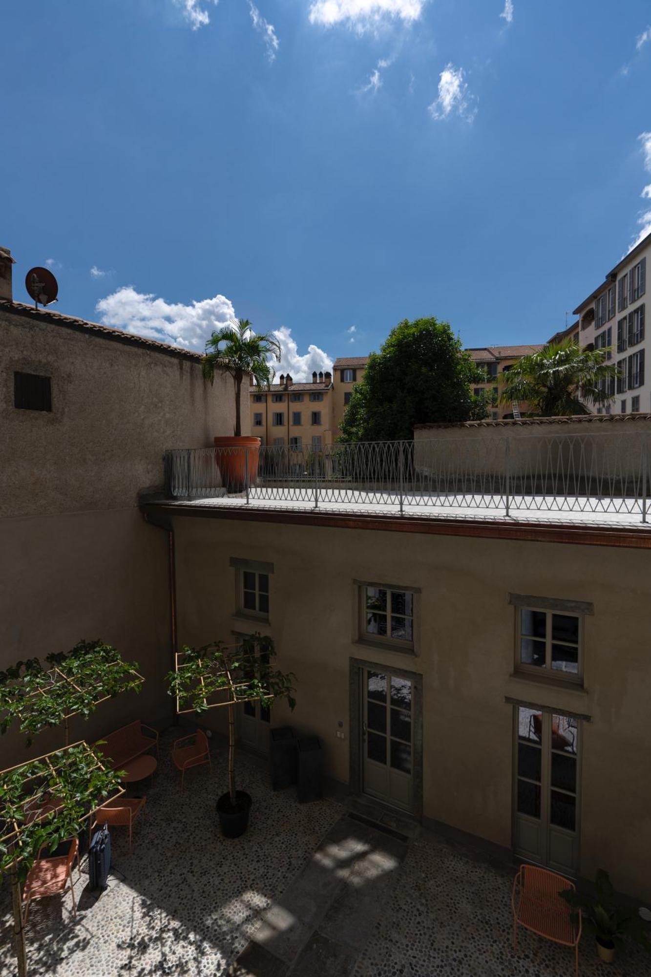 Rego Apartments - Boutique Aparthotel & Serenity Spa With Some Off-Site Apartments In The Heart Of Bergamo City Center Экстерьер фото