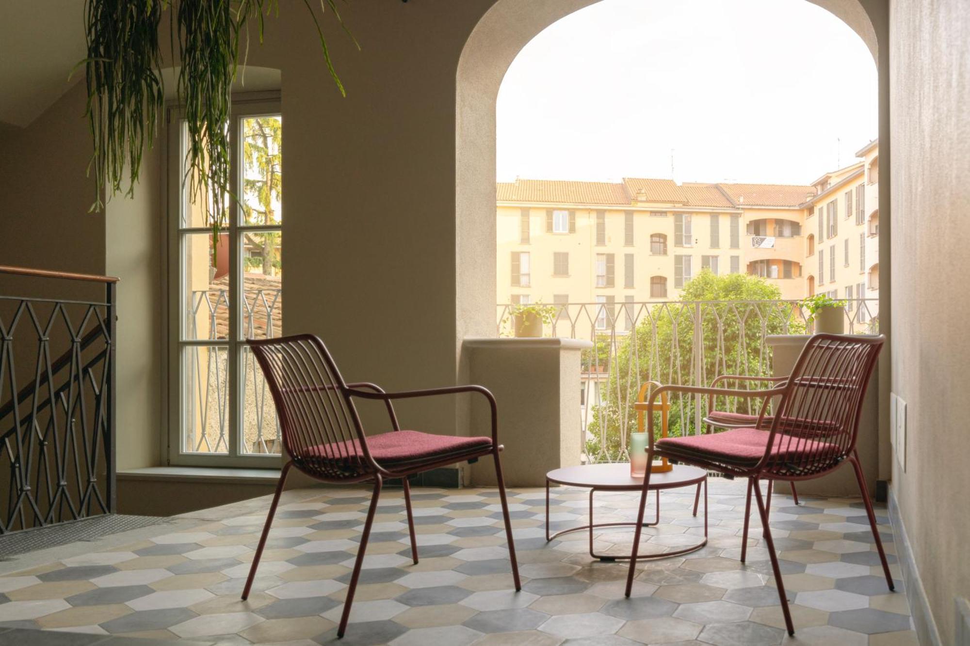 Rego Apartments - Boutique Aparthotel & Serenity Spa With Some Off-Site Apartments In The Heart Of Bergamo City Center Экстерьер фото