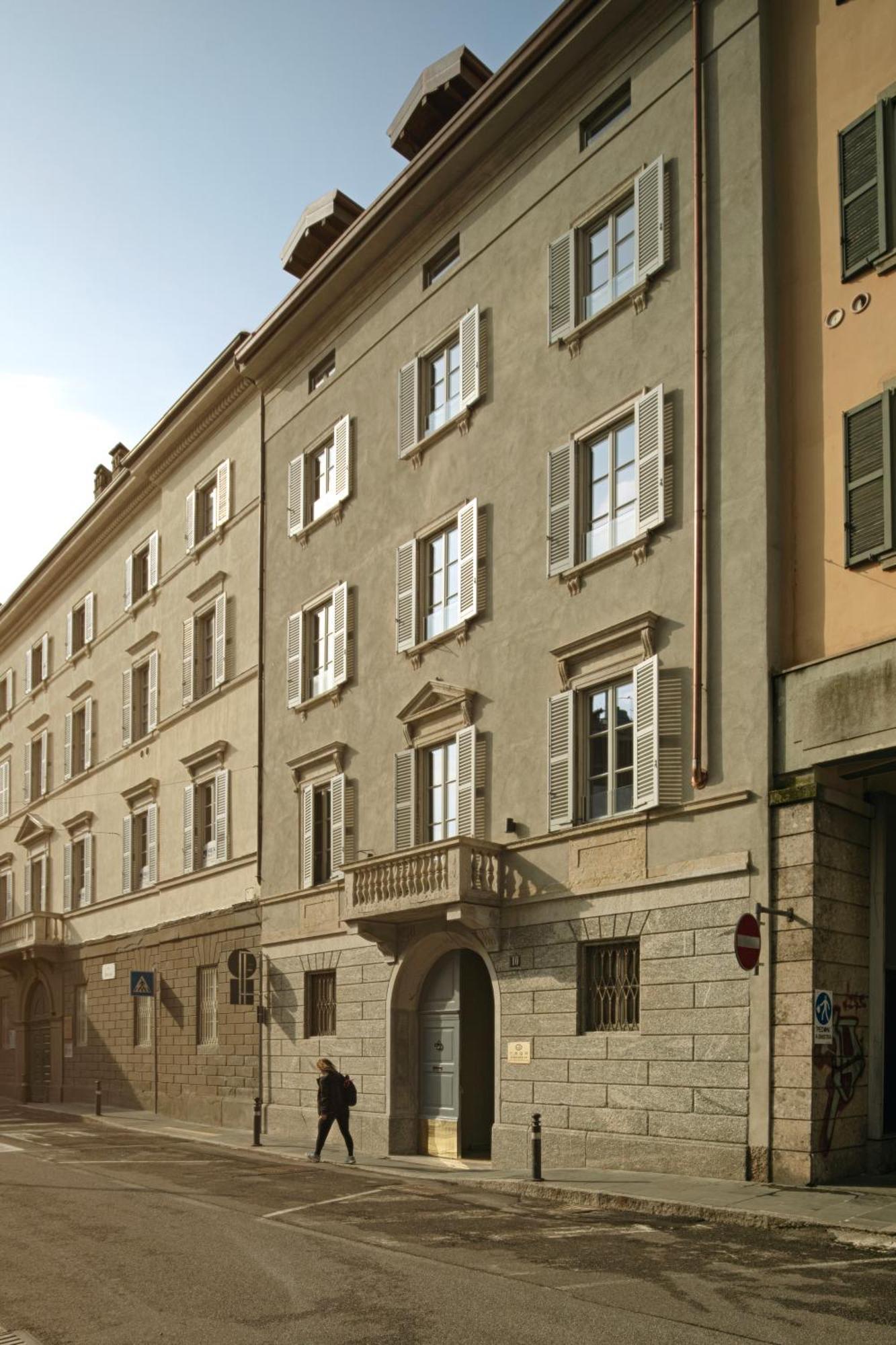 Rego Apartments - Boutique Aparthotel & Serenity Spa With Some Off-Site Apartments In The Heart Of Bergamo City Center Экстерьер фото