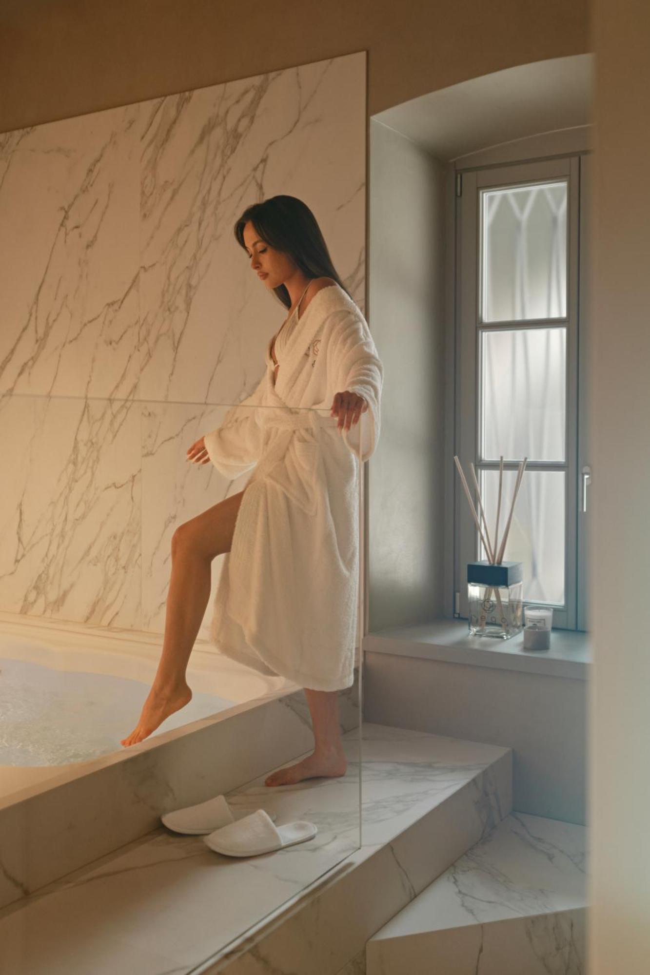 Rego Apartments - Boutique Aparthotel & Serenity Spa With Some Off-Site Apartments In The Heart Of Bergamo City Center Экстерьер фото