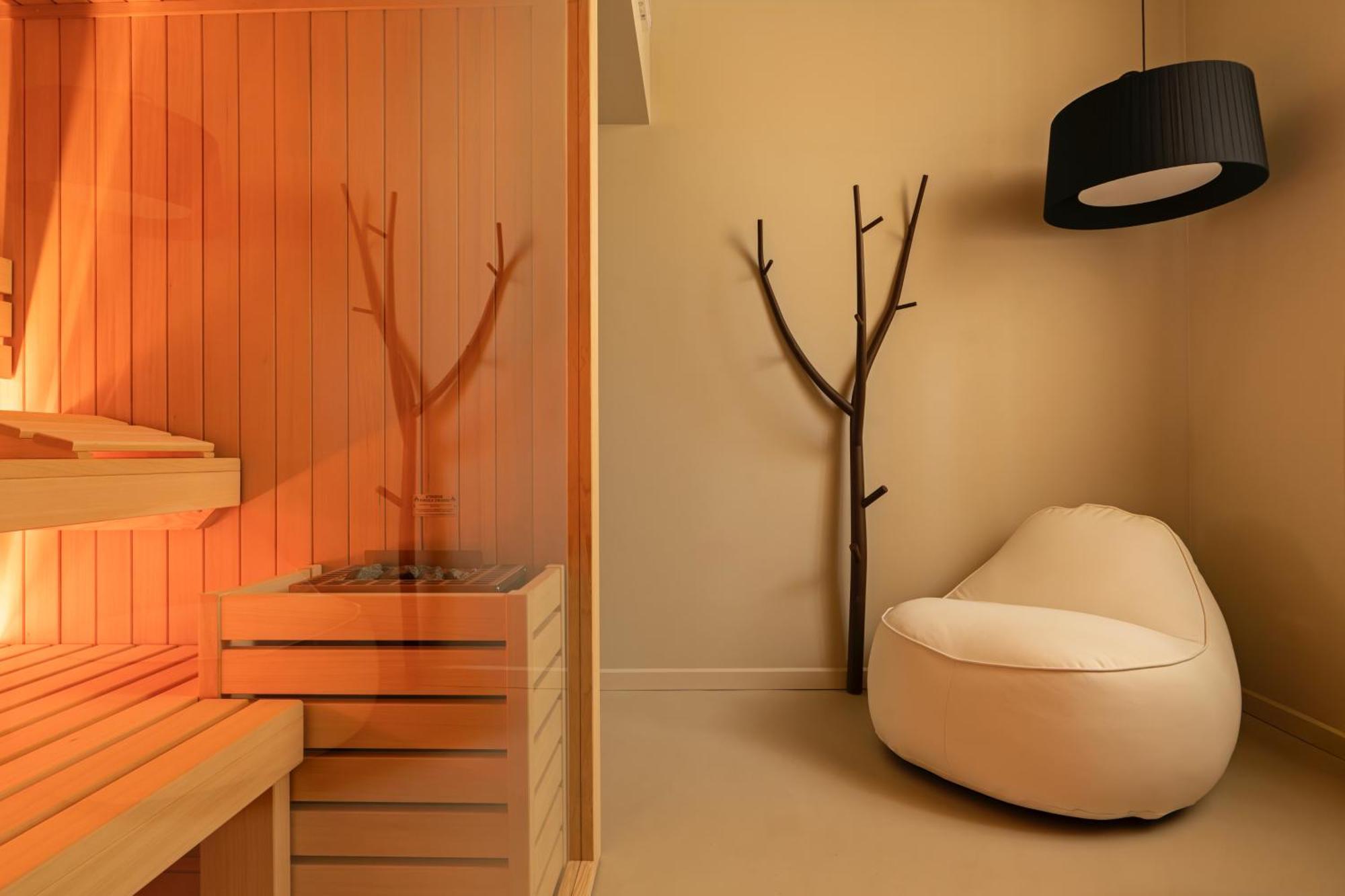 Rego Apartments - Boutique Aparthotel & Serenity Spa With Some Off-Site Apartments In The Heart Of Bergamo City Center Экстерьер фото